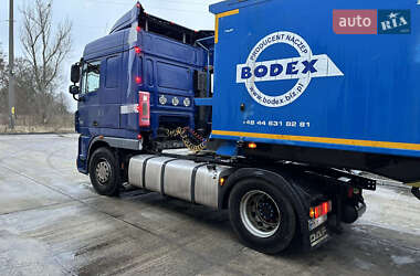 Самосвал DAF XF 105 2010 в 