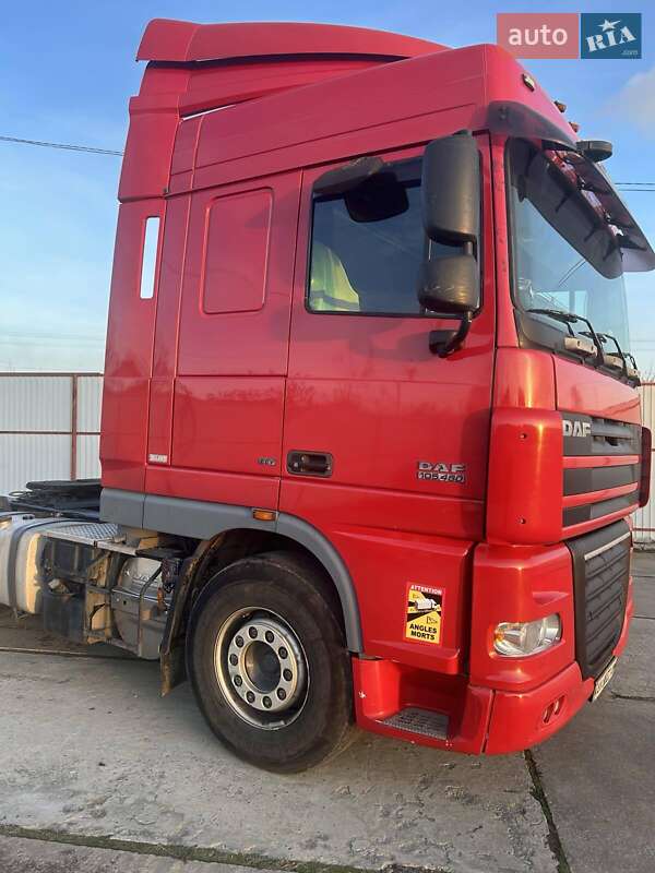 Тягач DAF XF 105 2008 в Харькове