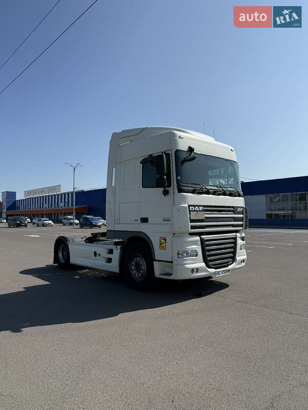 Тягач DAF XF 105 2013 в Луцке