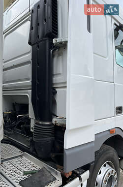Тягач DAF XF 105 2012 в 