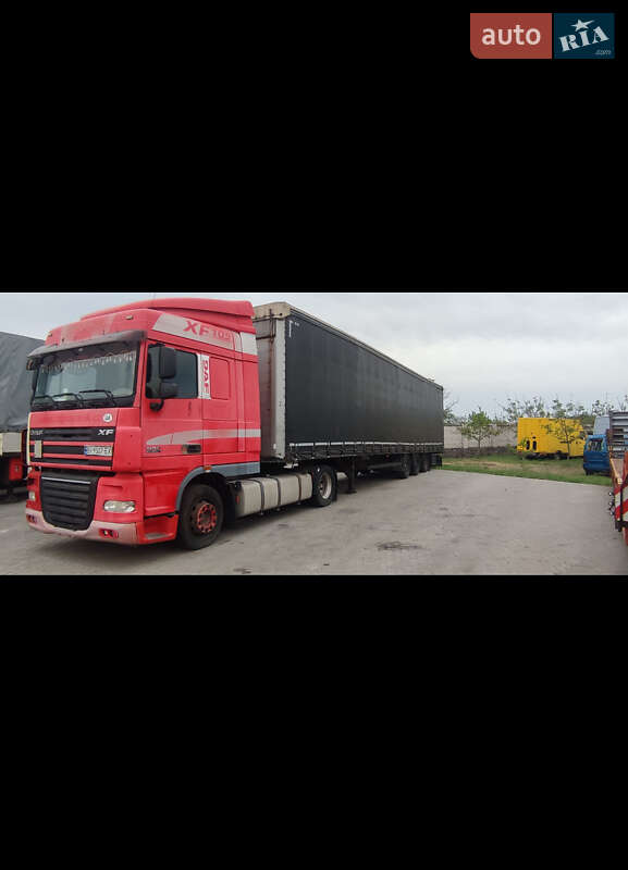 Тягач DAF XF 105 2010 в 
