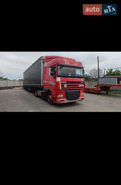 Тягач DAF XF 105 2010 в 