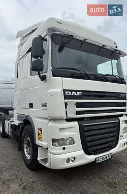 Тягач DAF XF 105 2011 в 