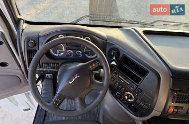 Тягач DAF XF 105 2012 в 