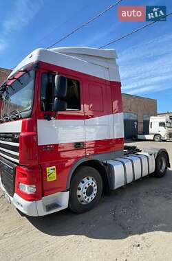 Тягач DAF XF 105 2011 в 