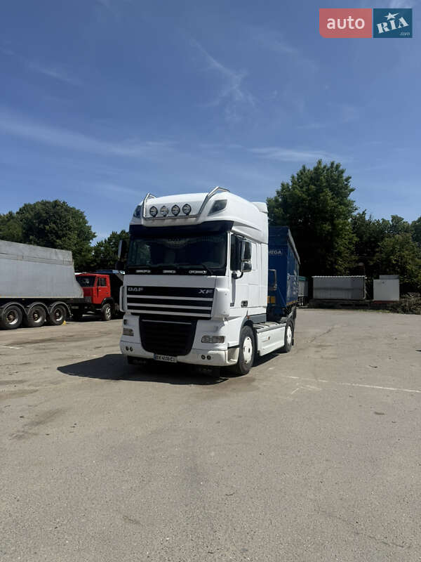 Тягач DAF XF 105 2006 в Хмельницькому