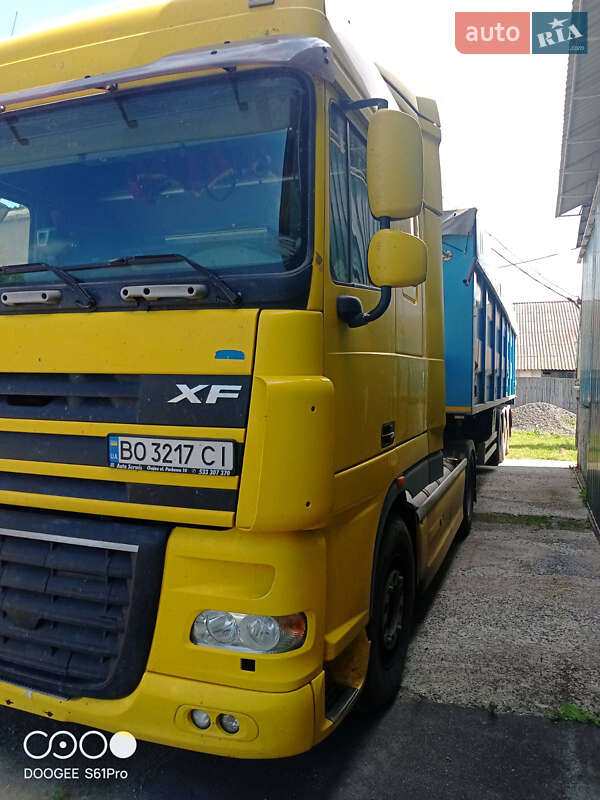 Тягач DAF XF 105 2009 в 