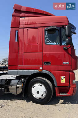Контейнеровоз DAF XF 105 2012 в 