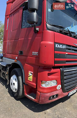 Контейнеровоз DAF XF 105 2012 в 