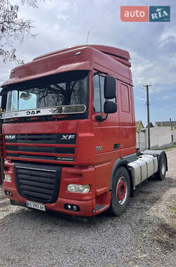 Тягач DAF XF 105 2007 в Дніпрі