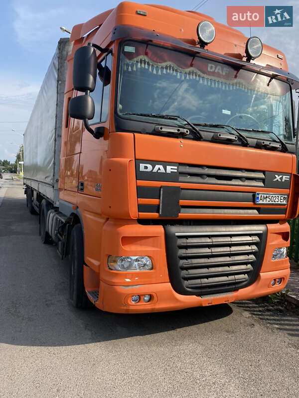 Тягач DAF XF 105 2006 в Емильчине