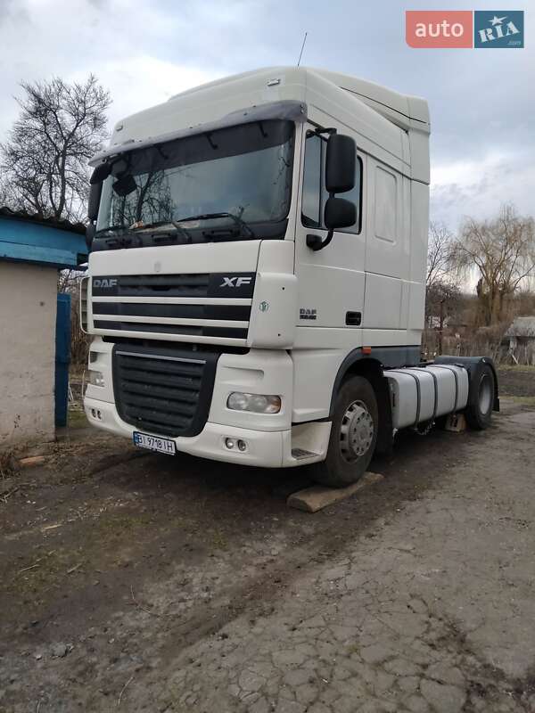 Тягач DAF XF 105 2010 в Чернухах фото Тягач DAF XF 105 2010 в Чернухах