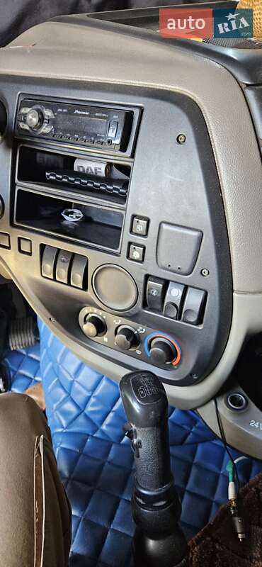 Тентованый DAF XF 105 2007 в Коломые