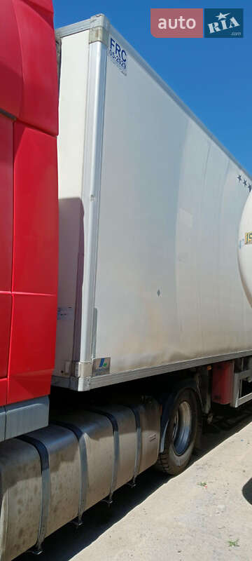Тягач DAF XF 105 2012 в Днепре