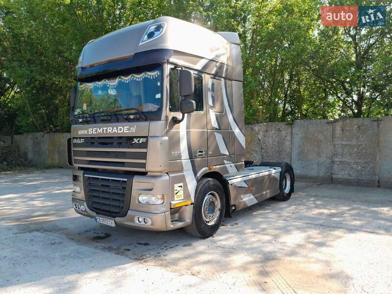 Тягач DAF XF 105 2008 в Прилуках