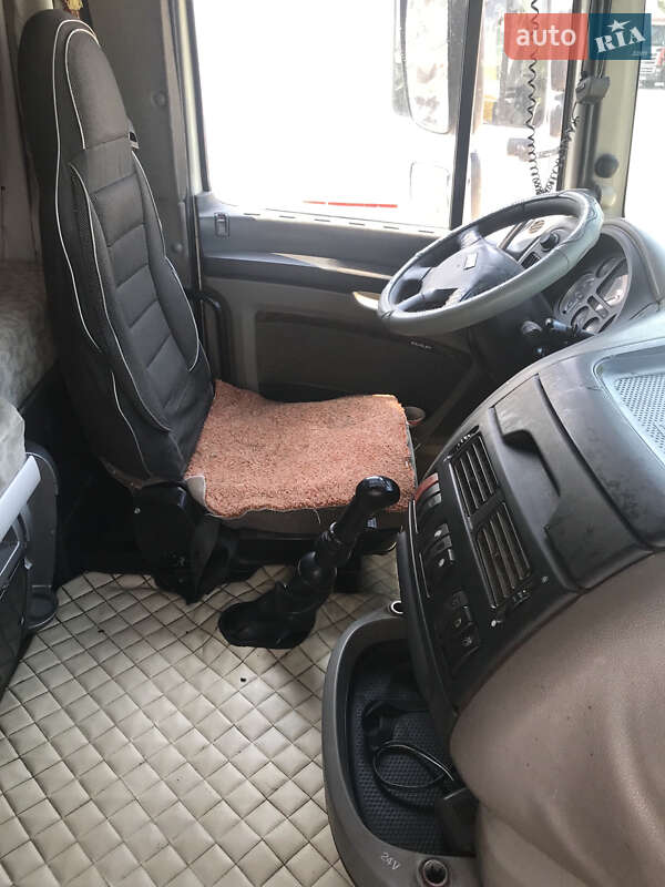 Тягач DAF XF 105 2007 в Теплодаре
