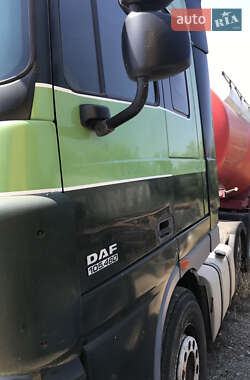 Тягач DAF XF 105 2011 в 
