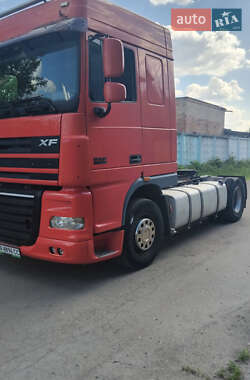 Тягач DAF XF 105 2011 в 