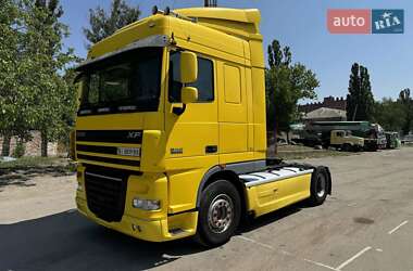 Тягач DAF XF 105 2009 в 