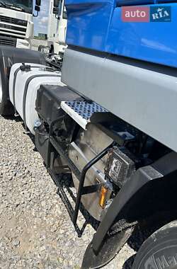 Тягач DAF XF 105 2011 в 