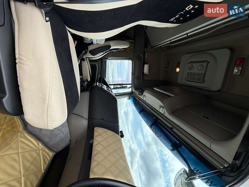 Тягач DAF XF 105 2013 в Тернополе