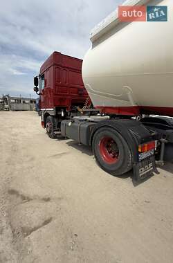 Тягач DAF XF 105 2011 в 