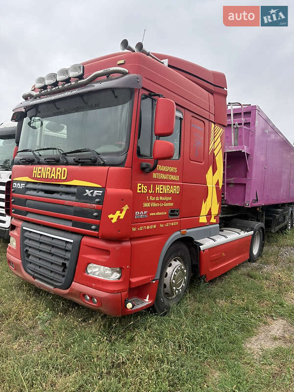 Тягач DAF XF 105 2012 в 