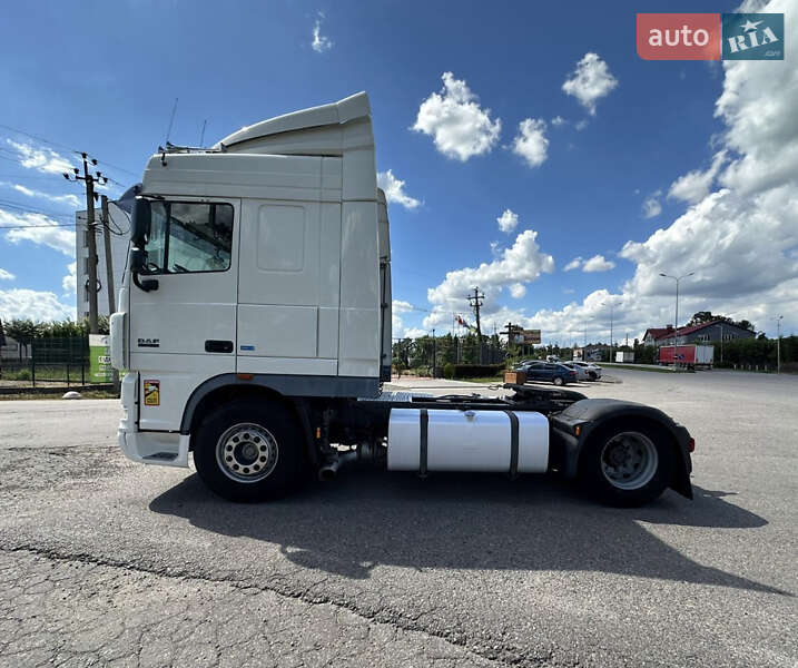 Тягач DAF XF 105 2013 в Ровно