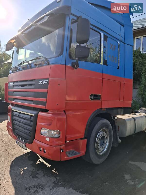 Тягач DAF XF 105 2008 в Житомире