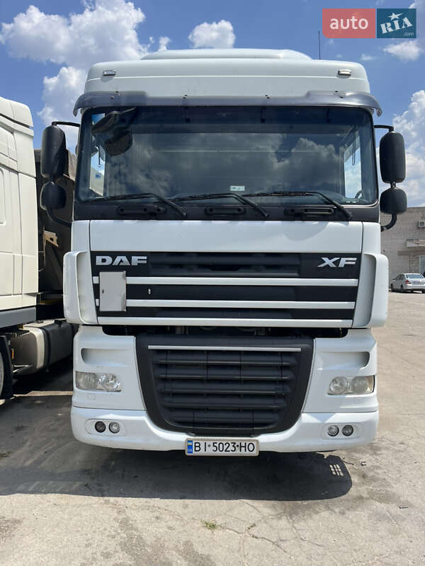 Тягач DAF XF 105 2011 в Запорожье