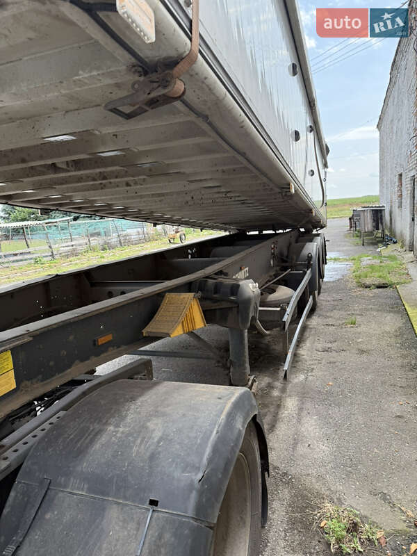 Тягач DAF XF 105 2011 в Полтаве