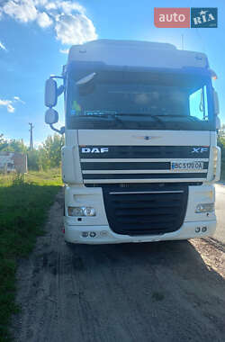 Тягач DAF XF 105 2012 в Львове