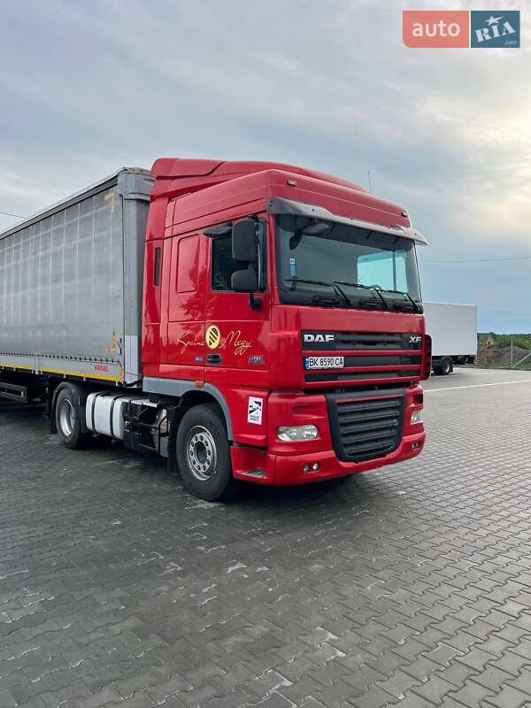 Тягач DAF XF 105 2013 в 