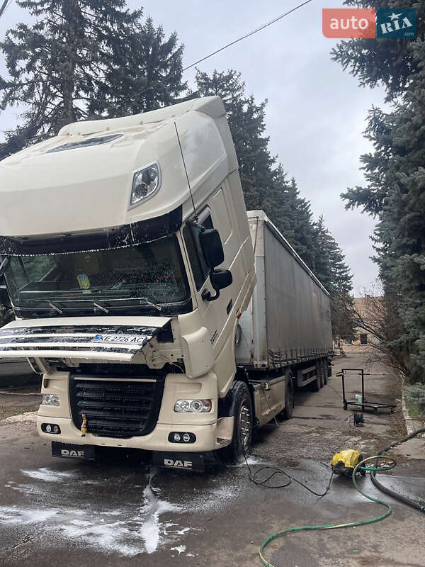 Тягач DAF XF 105 2011 в Кривом Роге