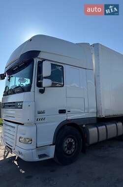 Тягач DAF XF 105 2009 в Изяславе