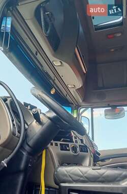 Самосвал DAF XF 105 2008 в 