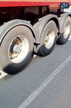 Самосвал DAF XF 105 2008 в 