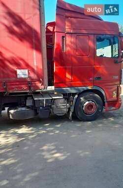Тягач DAF XF 105 2006 в 