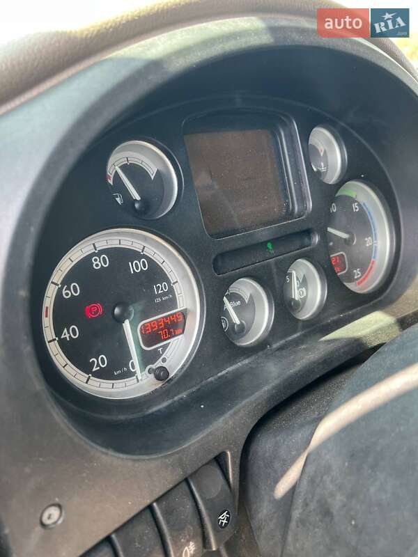 Тягач DAF XF 105 2006 в Львове