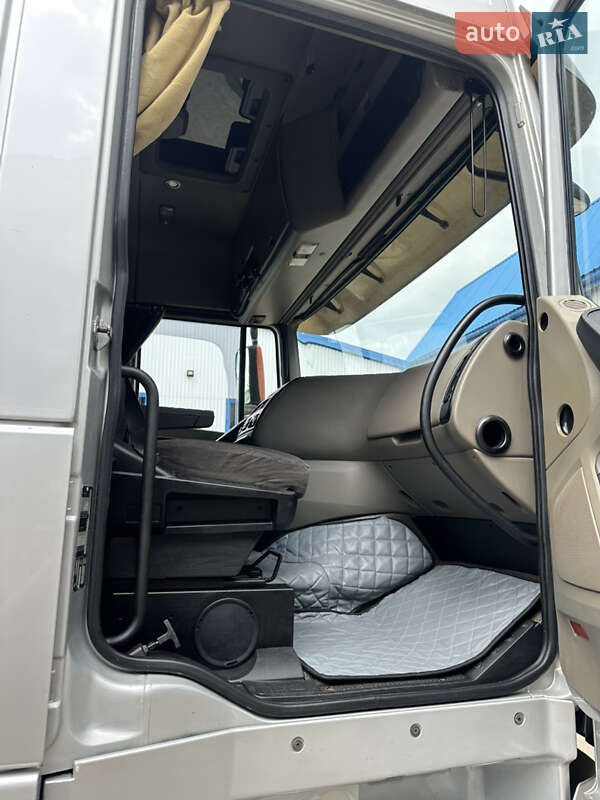 Тягач DAF XF 105 2011 в Луцке