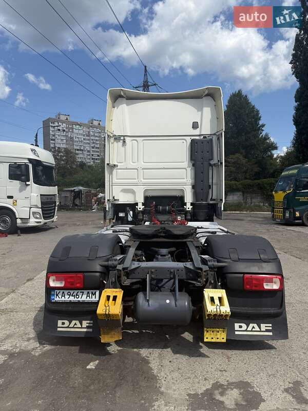 Тягач DAF XF 105 2013 в Киеве