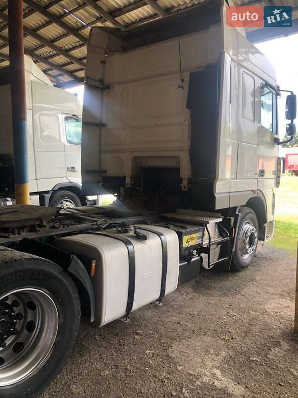 Тягач DAF XF 105 2008 в Ужгороде