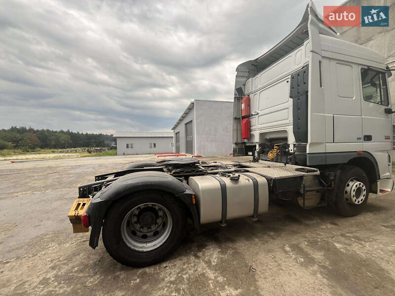 Тягач DAF XF 105 2012 в Радехове