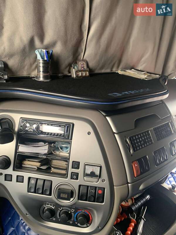 Тягач DAF XF 105 2010 в Харкові