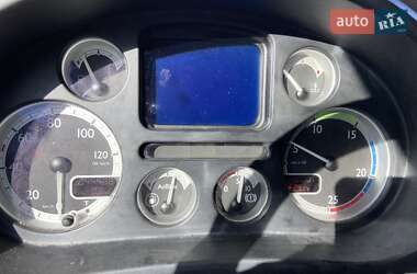 Тягач DAF XF 105 2012 в 