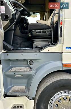 Тягач DAF XF 105 2012 в 