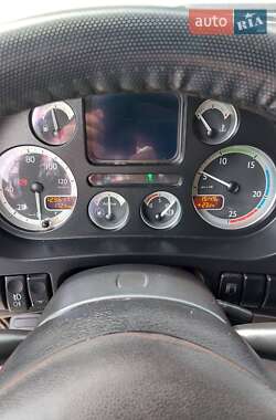 Тягач DAF XF 105 2010 в 