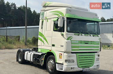 Тягач DAF XF 105 2011 в Киеве