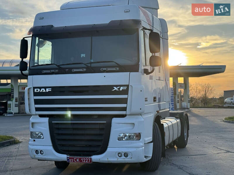 Тягач DAF XF 105 2009 в Тернополе