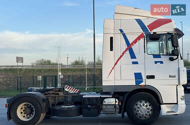 Тягач DAF XF 105 2009 в 
